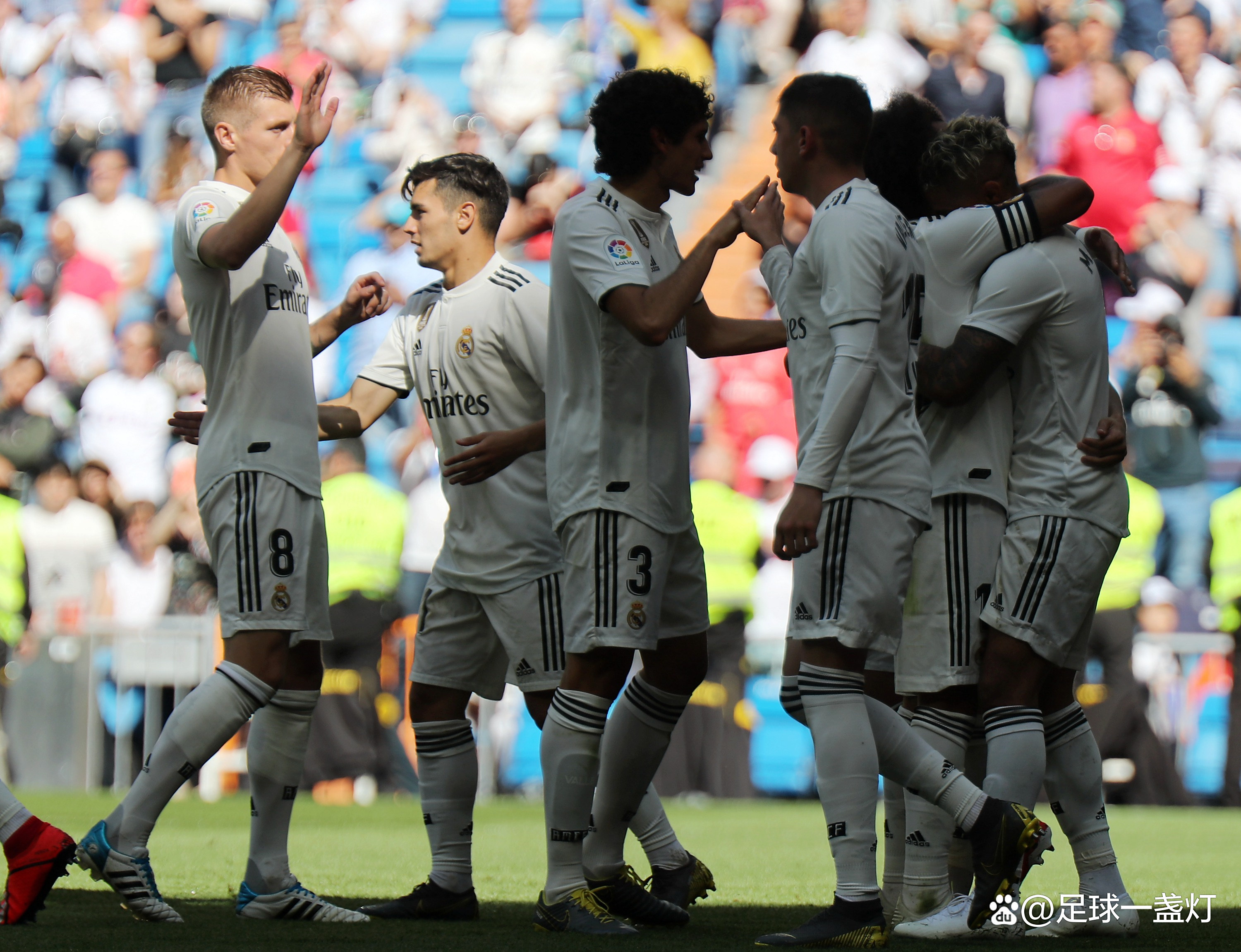  利亚德胜利vs -英雄联盟电竞